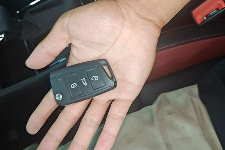 Used Skoda Karoq 2022 Restyled TSI280 Luxury Edition Vehicle Key