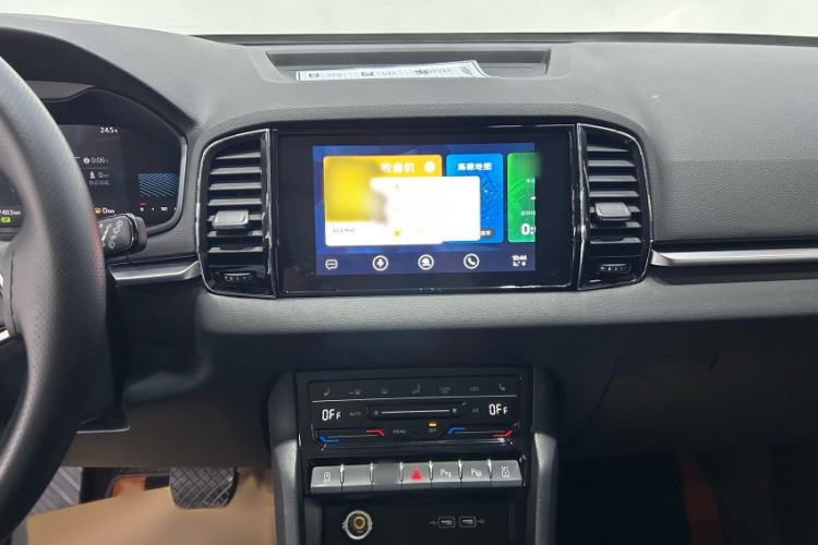Used Skoda Karoq 2023 TSI280 Luxury Edition Interior 3
