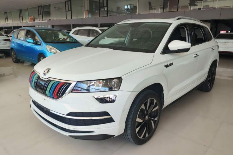 Skoda Karoq 2023 TSI280 Smart Edition usado Guazi used car, China used car export, Used car for sale, Used  cars, Cheapest cars for sale