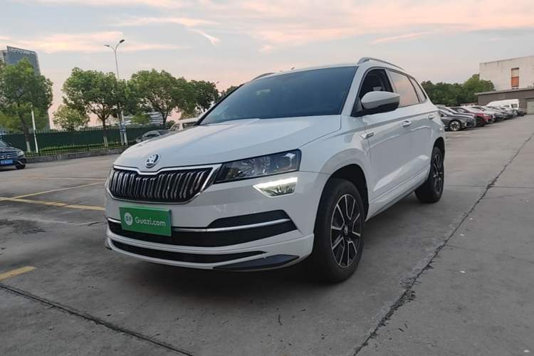 Used Skoda Karoq 2023 TSI280 Premium Edition Guazi used car, China used car export, Used car for sale, Used  cars, Cheapest cars for sale