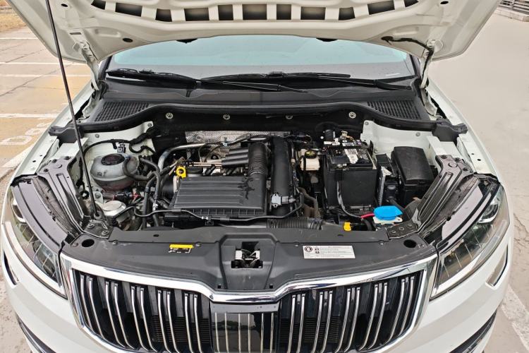 Used Skoda Karoq 2023 TSI280 Luxury Edition Engine Bay