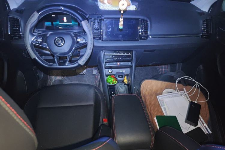 Used Skoda Karoq 2023 TSI280 Premium Edition Interior 2