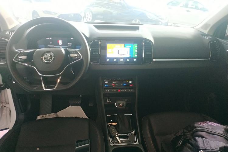 Used Skoda Karoq 2023 TSI280 Premium Edition Interior 2