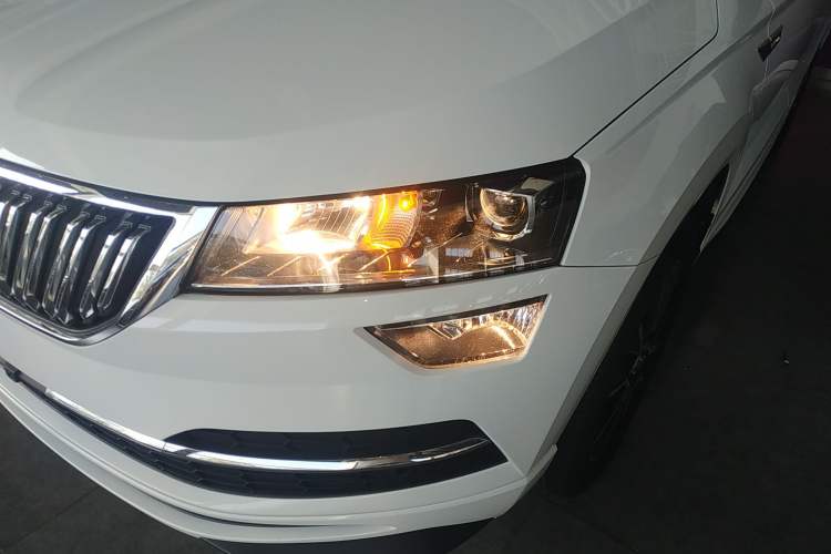 Used Skoda Karoq 2023 TSI280 Premium Edition Left Front Headlight