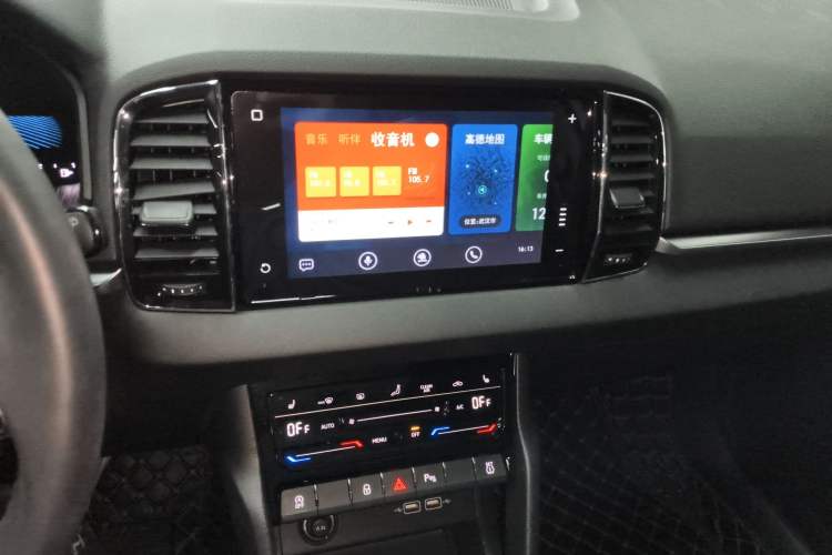 Used Skoda Karoq 2024 TSI280 Premium Edition Audio And AC Panel