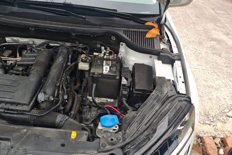 Used Skoda Karoq 2024 TSI280 Luxury Edition Engine Bay Left