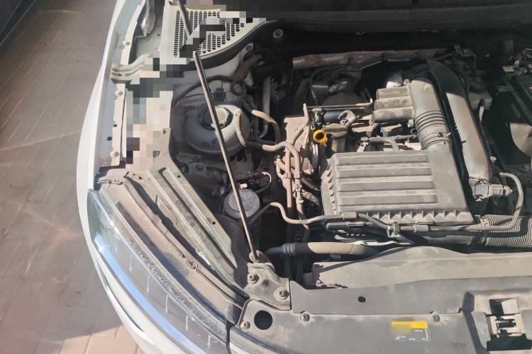 Used Skoda Karoq 2024 TSI280 Luxury Edition Engine Bay Right