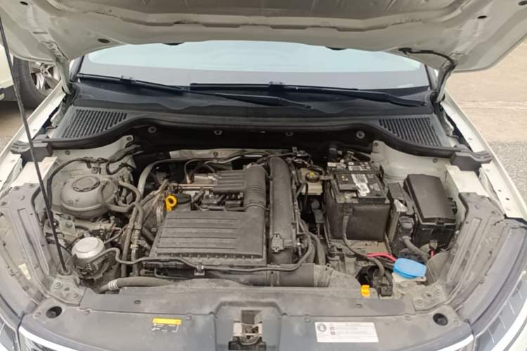 Used Skoda Karoq 2024 TSI280 Luxury Edition Engine Bay