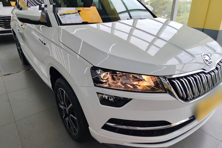 Used Skoda Karoq 2024 TSI280 Premium Edition Front Right 45 Deg