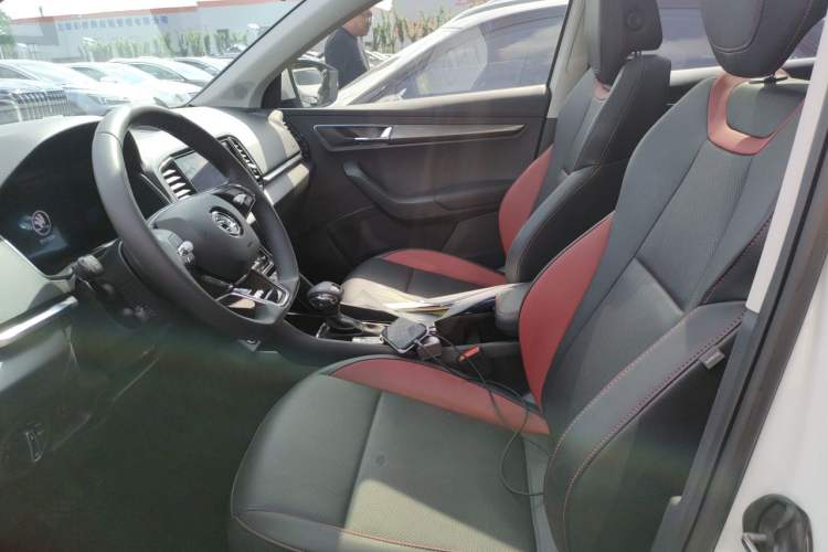 Used Skoda Karoq 2024 TSI280 Luxury Edition Left Front Seat