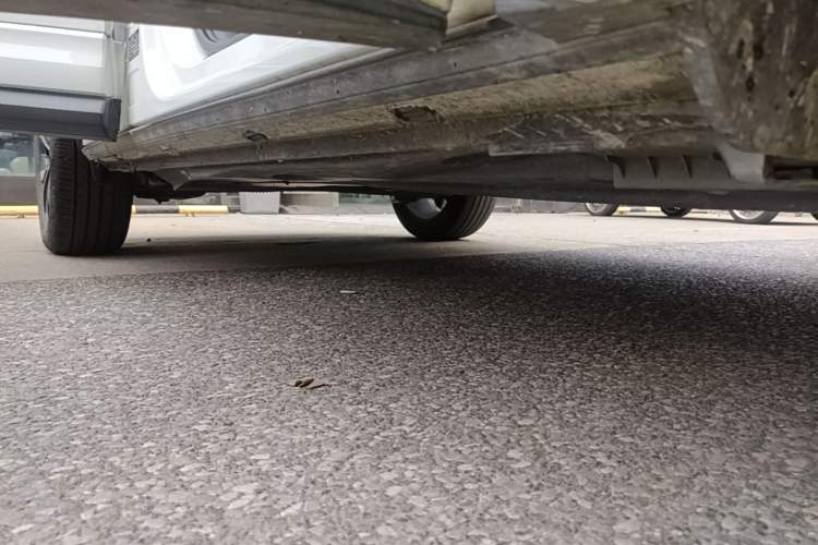 Used Skoda Karoq 2024 TSI280 Luxury Edition Right Side Sill