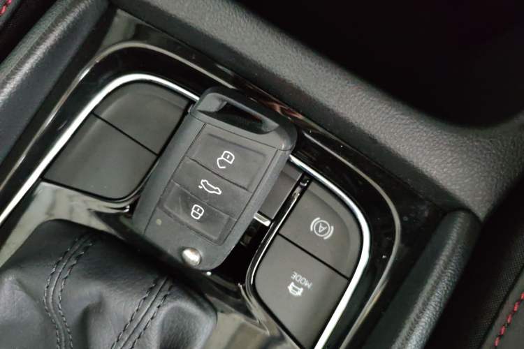 Used Skoda Karoq 2024 TSI280 Premium Edition Vehicle Key