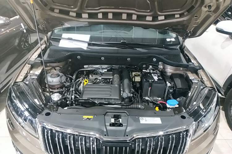 Used Skoda Karoq 2025 TSI280 Luxury Edition Engine Bay