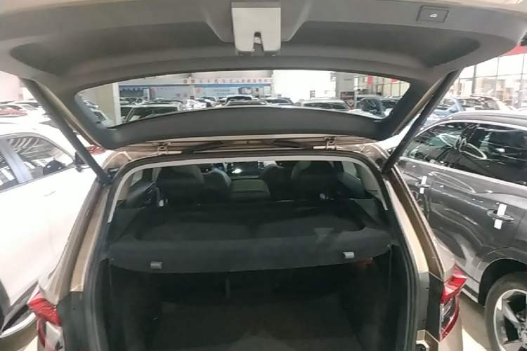 Used Skoda Karoq 2025 TSI280 Luxury Edition Trunk
