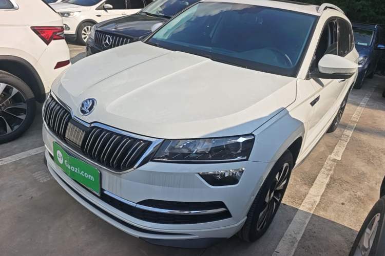 Skoda Karoq 2025 TSI280 Luxury Edition