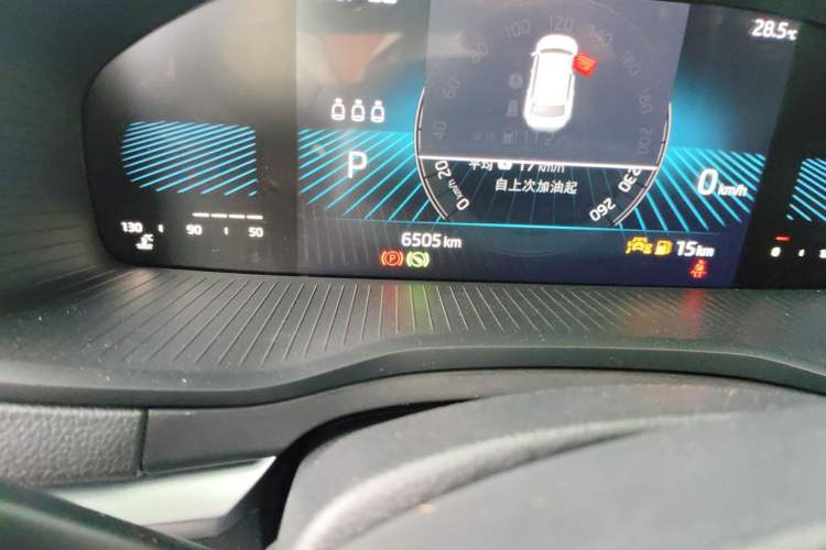 Used Skoda Karoq 2025 TSI280 Luxury Edition Odometer Close Up