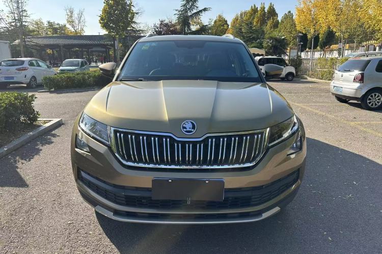 Used Skoda Kodiaq 2017 TSI330 7-Seater Two-Wheel-Drive Luxury Edition Exterior 1
