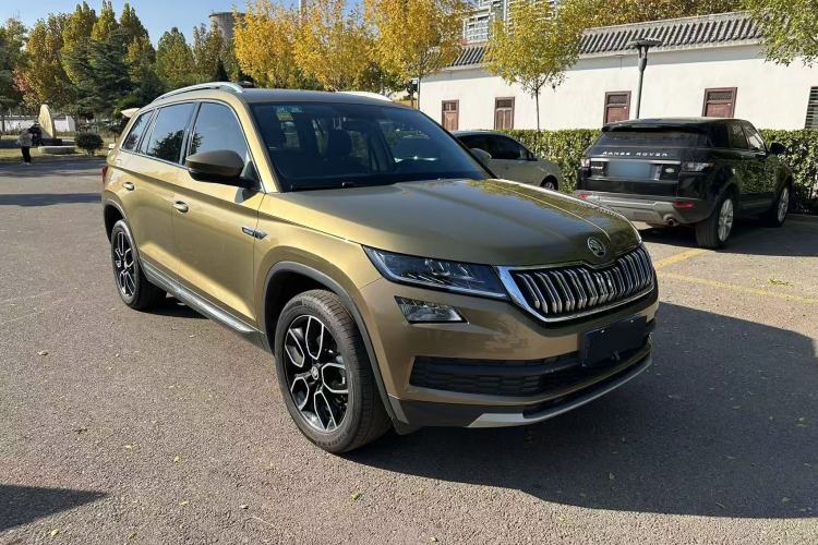 Used Skoda Kodiaq 2017 TSI330 7-Seater Two-Wheel-Drive Luxury Edition Exterior 2