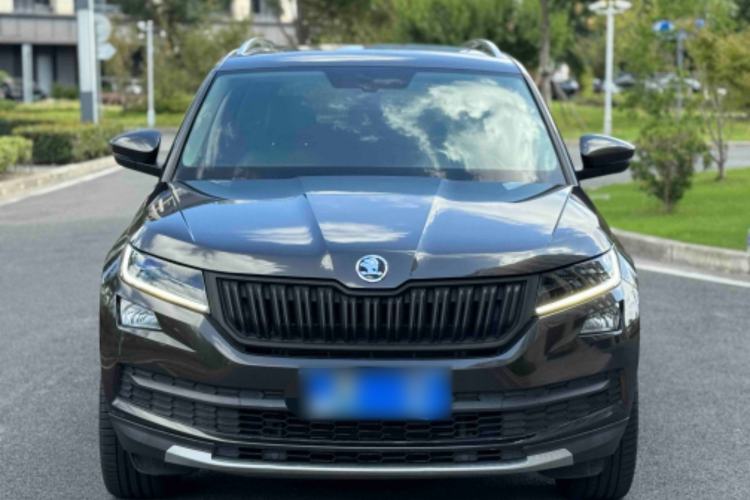 Used Skoda Kodiaq 2018 Restyled TSI330 7-Seater Two-Wheel Drive Luxury Tech Edition Exterior 1