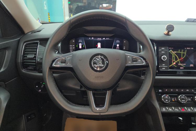 Used Skoda Kodiaq 2020 TSI330 7-Seater Two-Wheel-Drive Luxury Enjoyment Edition Steering Wheel