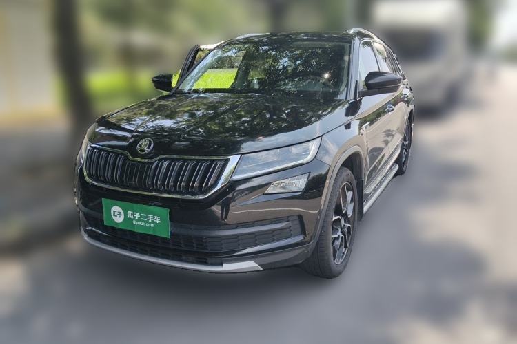 Used Skoda Kodiaq 2017 TSI380 7-Seater Four-Wheel-Drive Flagship Edition Guazi used car, China used car export, Used car for sale, Used cars, Cheapest cars for sale