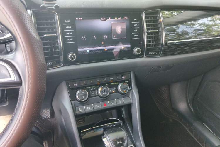 Used Skoda Kodiaq 2017 TSI380 7-Seater Four-Wheel-Drive Flagship Edition Audio And AC Panel