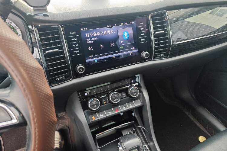 Used Skoda Kodiaq 2017 TSI380 7-Seater Four-Wheel-Drive Flagship Edition Audio And AC Panel