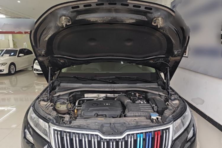 Used Skoda Kodiaq 2017 TSI330 5-seat Two-Wheel Drive Comfort Edition Engine Bay