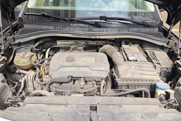 Used Skoda Kodiaq 2017 TSI330 5-seat Two-Wheel Drive Comfort Edition Engine Bay