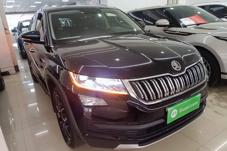 Used Skoda Kodiaq 2017 TSI330 7-Seater Two-Wheel-Drive Luxury Edition Exterior 1