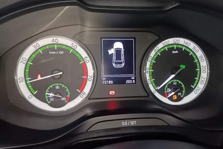 Used Skoda Kodiaq 2017 TSI330 7-Seater Two-Wheel-Drive Luxury Edition Instrument Cluster