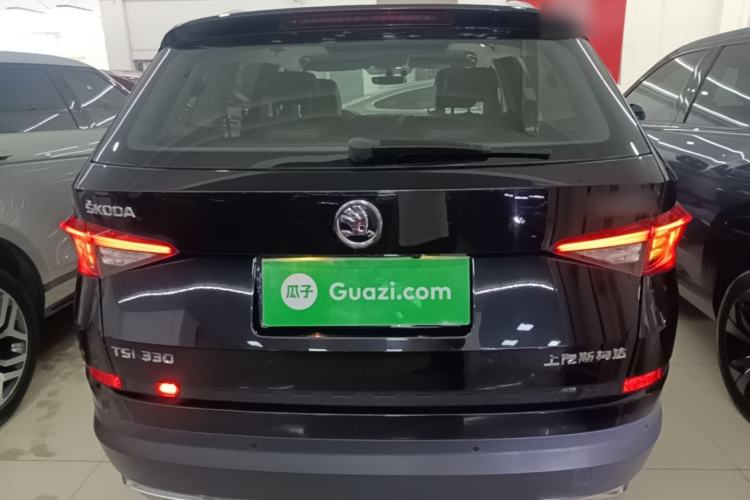 Used Skoda Kodiaq 2017 TSI330 7-Seater Two-Wheel-Drive Luxury Edition Rear