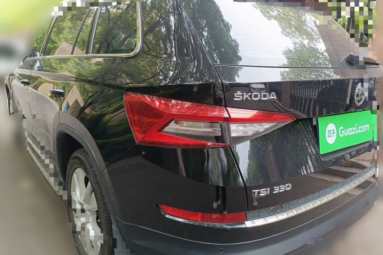 Used Skoda Kodiaq 2017 TSI330 5-Seat Two-Wheel Drive Luxury Edition Rear Left 45 Deg
