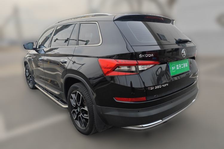 Used Skoda Kodiaq 2017 TSI380 7-Seater Four-Wheel-Drive Flagship Edition Rear Left 45 Deg