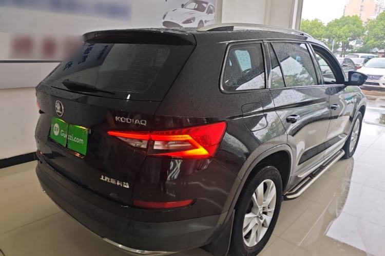 Used Skoda Kodiaq 2017 TSI330 5-seat Two-Wheel Drive Comfort Edition Rear Right 45 Deg