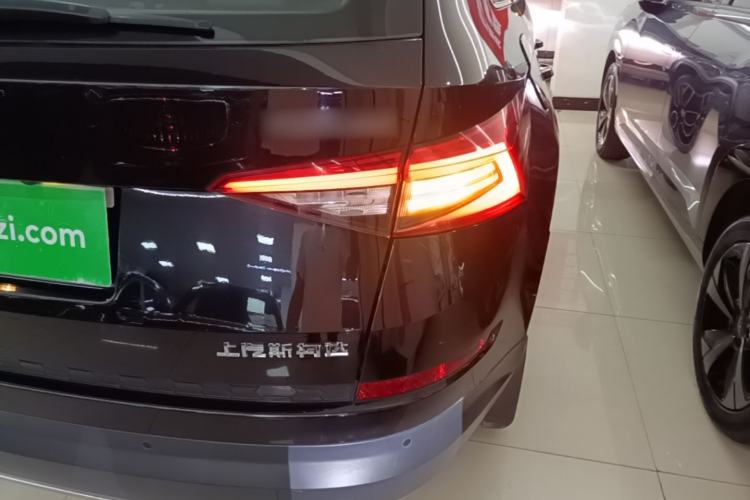 Used Skoda Kodiaq 2017 TSI330 7-Seater Two-Wheel-Drive Luxury Edition Right Rear Taillight