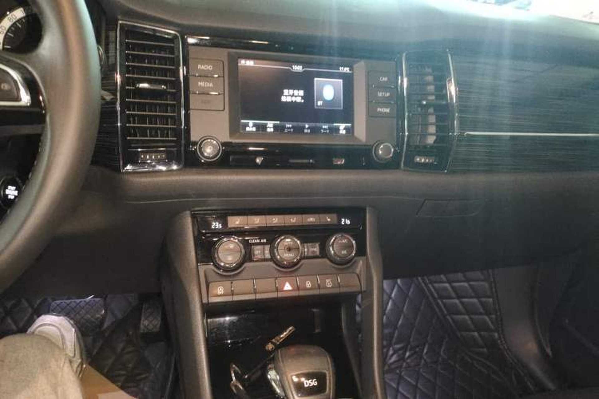 Used Skoda Kodiaq 2017 TSI330 7-Seater Two-Wheel-Drive Luxury Edition Audio And AC Panel