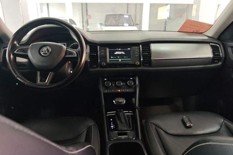 Used Skoda Kodiaq 2017 TSI330 5-Seat Two-Wheel Drive Luxury Edition Center Console