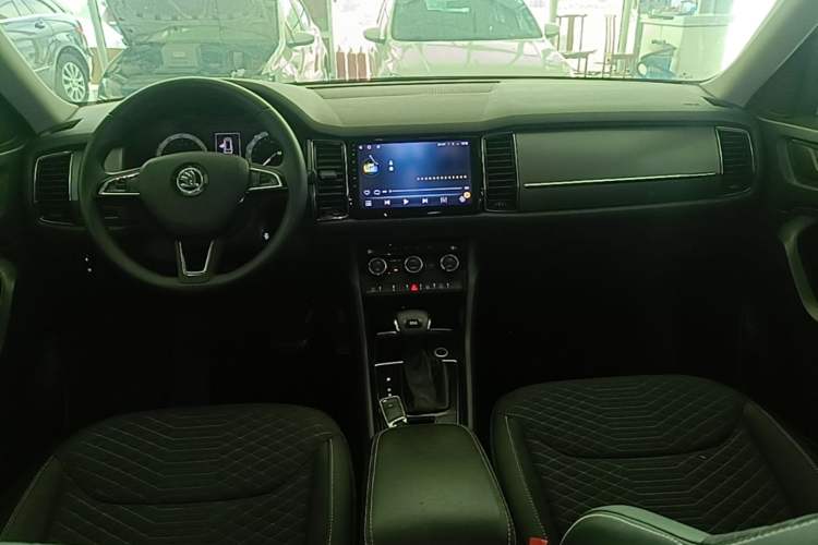 Used Skoda Kodiaq 2017 TSI330 5-seat Two-Wheel Drive Comfort Edition Center Console