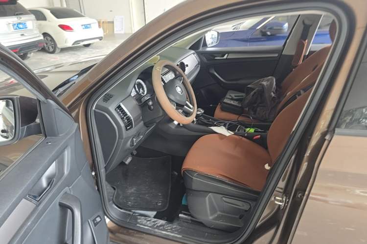 Used Skoda Kodiaq 2017 TSI330 5-Seat Two-Wheel Drive Luxury Edition Driver Seat