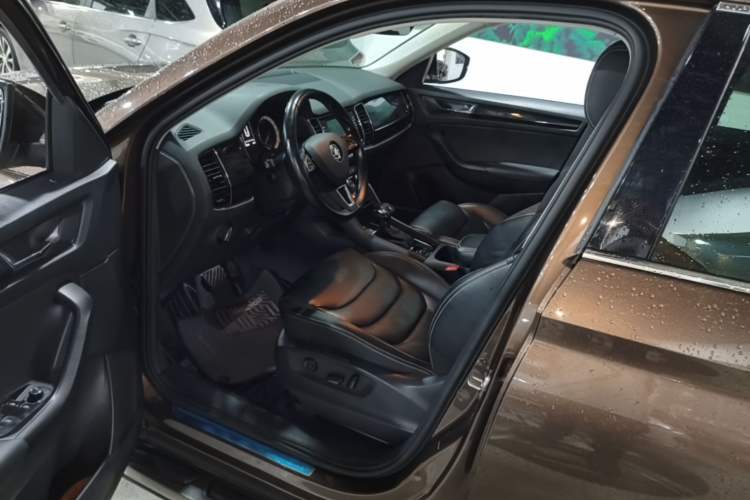 Used Skoda Kodiaq 2017 TSI330 7-Seater Two-Wheel-Drive Luxury Edition Driver Seat