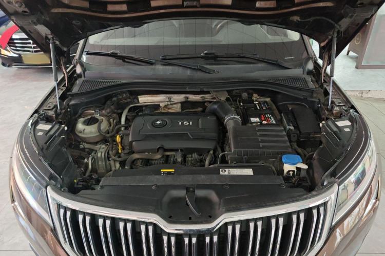 Used Skoda Kodiaq 2017 TSI330 5-Seat Two-Wheel Drive Luxury Edition Engine Bay