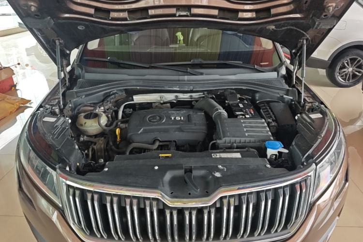 Used Skoda Kodiaq 2017 TSI330 5-seat Two-Wheel Drive Comfort Edition Engine Bay