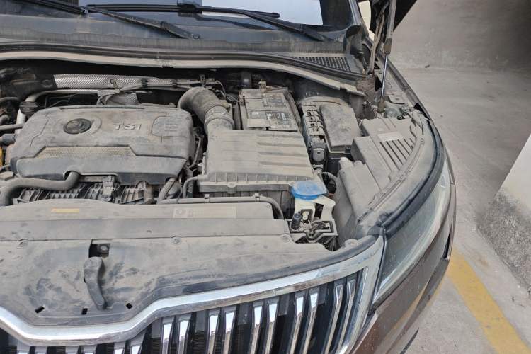 Used Skoda Kodiaq 2017 TSI330 7-Seater Two-Wheel-Drive Luxury Edition Engine Bay Left
