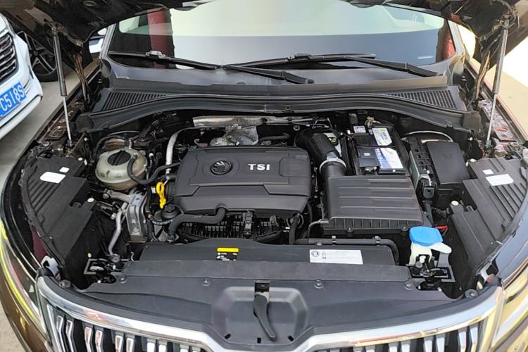 Used Skoda Kodiaq 2017 TSI330 7-Seater Two-Wheel-Drive Luxury Edition Engine Bay