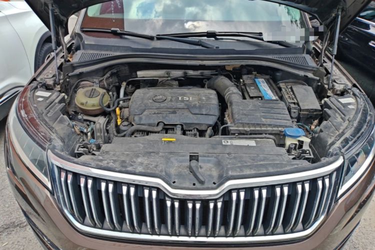 Used Skoda Kodiaq 2017 TSI330 5-seat Two-Wheel Drive Comfort Edition Engine Bay