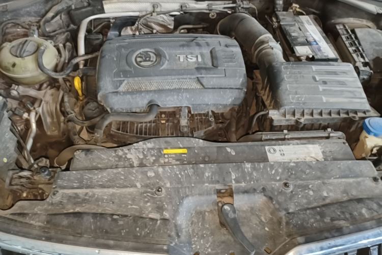 Used Skoda Kodiaq 2017 TSI330 7-Seater Two-Wheel-Drive Luxury Edition Engine Bay