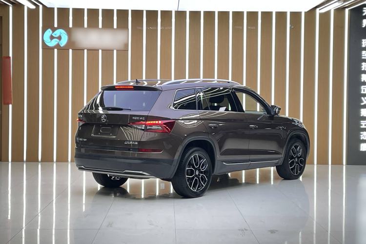Used Skoda Kodiaq 2017 TSI380 7-Seater Four-Wheel-Drive Flagship Edition Exterior 4