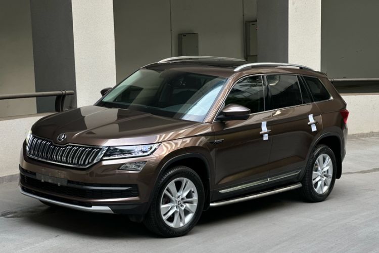 Used Skoda Kodiaq 2017 TSI330 7-Seater Two-Wheel-Drive Luxury Tech Edition Exterior 6