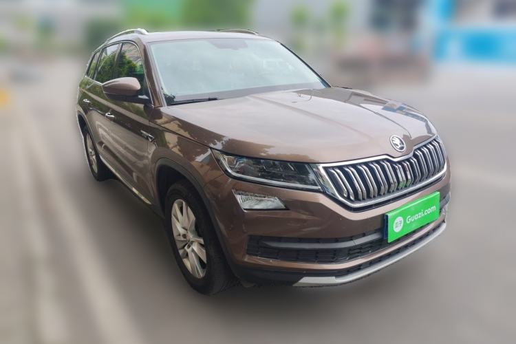 Used Skoda Kodiaq 2017 TSI330 5-Seat Two-Wheel Drive Luxury Edition Front Right 45 Deg